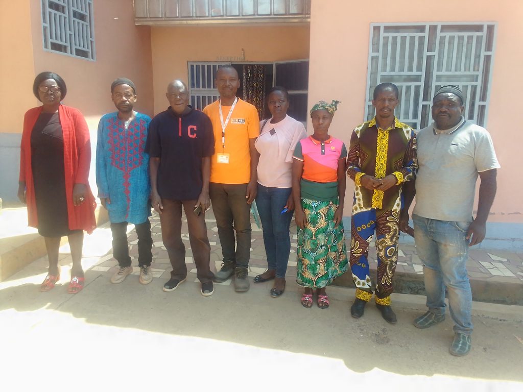 Au-terme-de-la-seance-de-travail-avec-FAIRMED-CAMREOUN